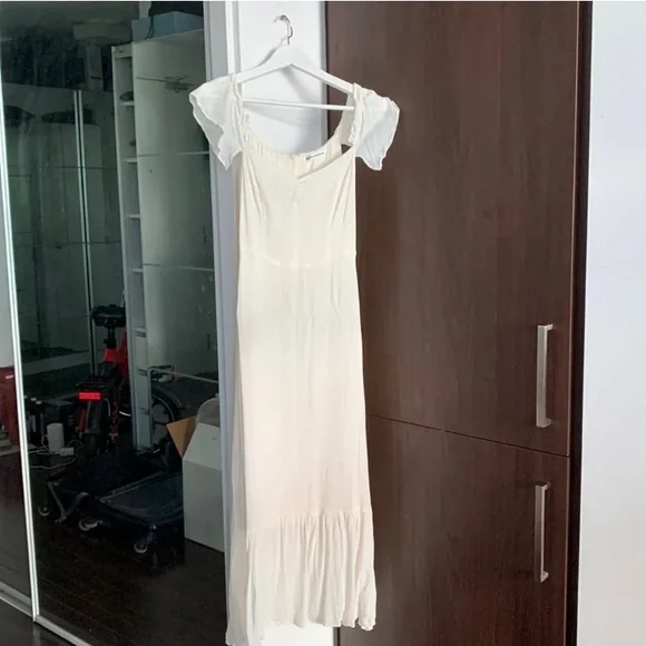 Size 4 Reformation Butterfly Dress - Picture 3 of 7